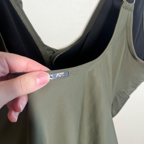 DKNY Women's Ruffle Plunge Underwire Tummy Control One-Piece Swimsuit Olive 18 - Picture 5 of 10